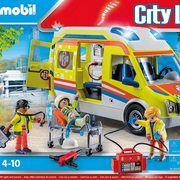 Constructor Playmobil City Life Ambulance 71202