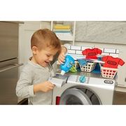 LITTLE TIKES The first washing machine